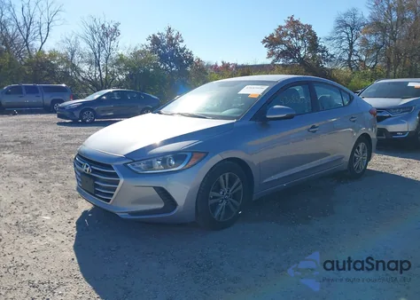 2017 Hyundai Elantra Se z USA, uszkodzony, nr VIN 5NPD84LF3HH070477